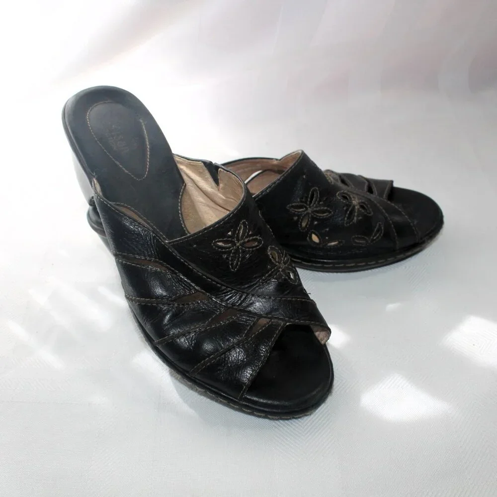 Clarks Black Leather Artisan Sandals Slides, 6.5M